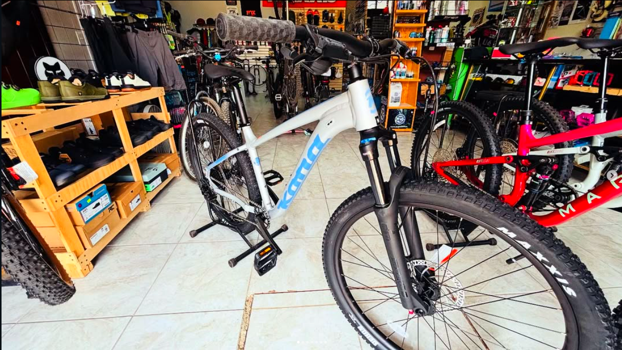 Un taller de verdad detrás de cada bici.